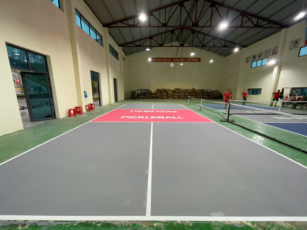 du-an-thi-cong-he-thong-cum-san-pickleball-tai-nghe-an